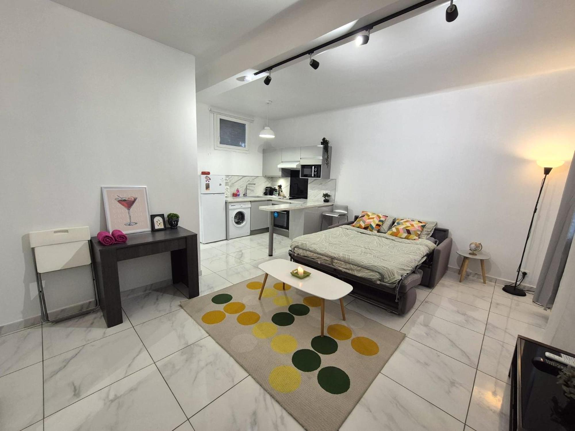 Studio Renove Au Centre Ville Nizza Exterior foto